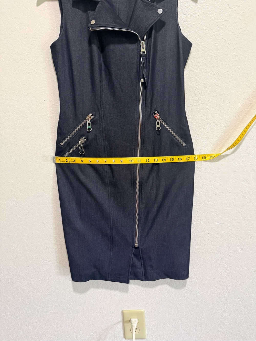 Calvin Klein Stretch Charcoal Moto Sheath Dress knee length Size 4 NWOT - Picture 7 of 10